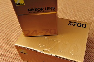 New Nikon D700  Camera +Nikon AF-S Nikkor 24-70mm f/2.8G ED 24-70  Lens