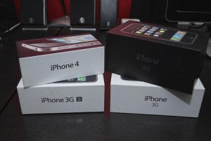 New Unlocked Apple iPhone 4G 32gb, Apple iPad 2, BlackBerry Torch 9800, ($250.00)