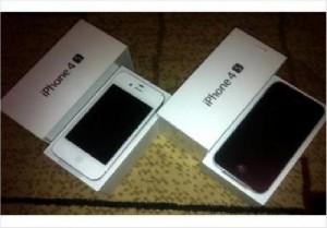  Apple iPhone 4S 64Gb @ $310USD, Nokia 808 PureView @ $300 USD