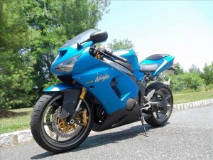 2009 ZX 600RR BLACK LOW MILES