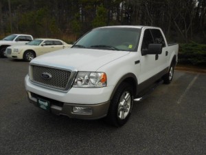 2004 Ford F-150 Lariat- $2900