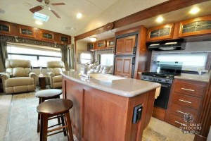 2014 Rockwood 8289WS Fifth Wheel