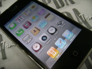 Original Sim Free Apple Iphone 4 at Wholesale Price