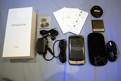 F/S: Apple iPhone 3GS 32GB,Htc Nexus Google One,BB 9700 Onyx,Nokia N900