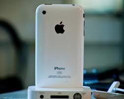 Brand New Apple iPhone 4G 32GB