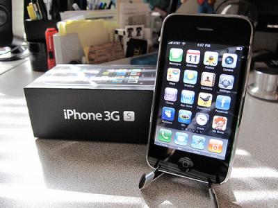 For Sale New Apple iPhone 3GS 32GB $250USD,Nokia N900 $280USD,Blackberry 9700 Onyx $250USD