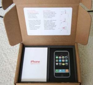 Original Apple iphone 4 32GB with one year warranty