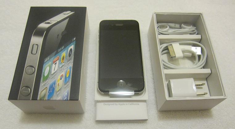 NEW AUTHENTIC APPLE IPHONE 4 32GB 4.2.1 BLACK W/ WARRANTY