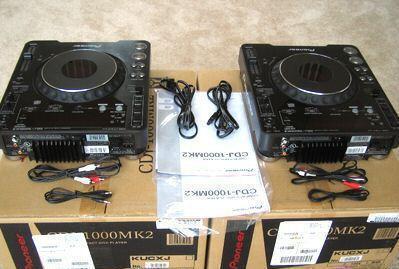 FOR SALE BRAND NEW 2x PIONEER CDJ-1000MK3 &amp; 1x DJM-800 MIXER DJ PACKAGE