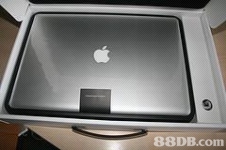 Apple MacBook Pro 13.3&quot; Aluminium Unibody For Sale