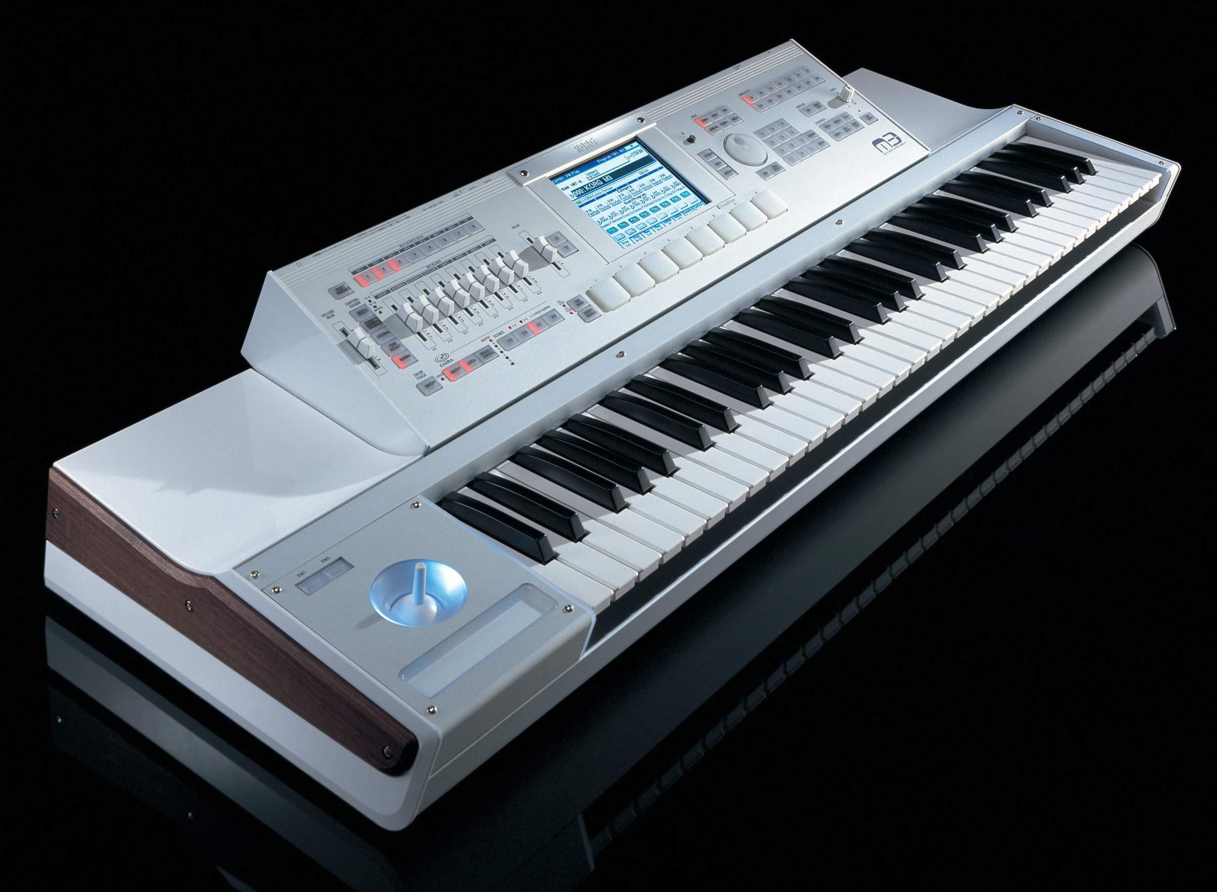 Korg M3 M Workstation/Sampler......................1000 EUR